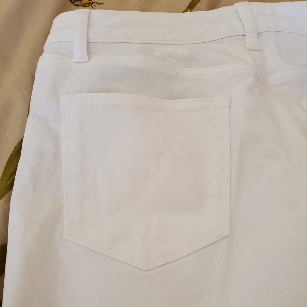 Talbots Flawless Girlfriend White Denim Shorts - Picture 7 of 8